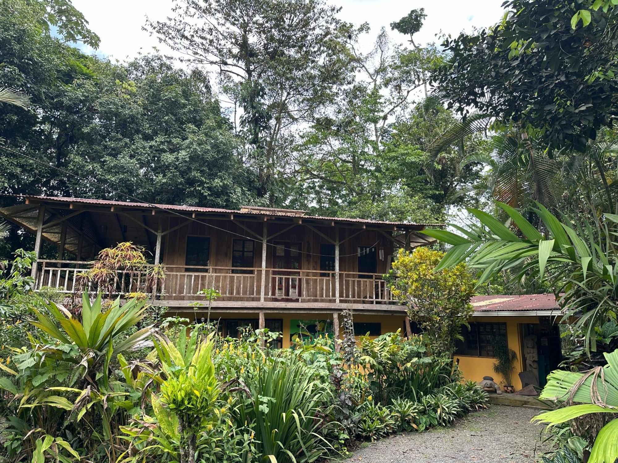 Casa Rio Blanco Eco Friendly B&B Guápiles Kültér fotó